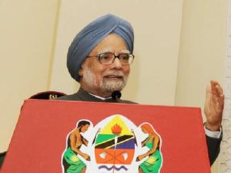 कोलावेरी डी के मुरीद पीएम ने धनुष को बुलाया खाने पर