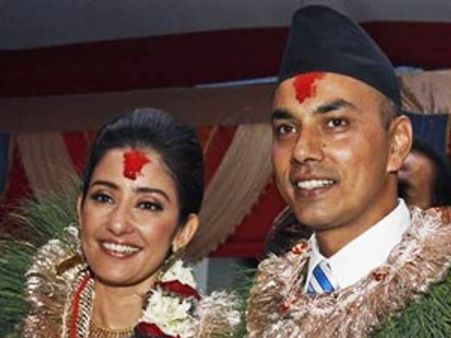 फिल्मों के लिए पती से तलाक लेंगी मनीषा