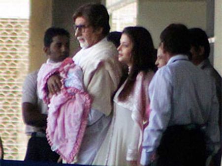 बच्चन के काव्यों में खोजा जा रहा है 'बेटी बी' का नाम