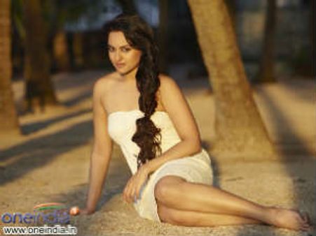 मैं वेलेंटाइन डे से नफरत करती हूं: सोनाक्षी