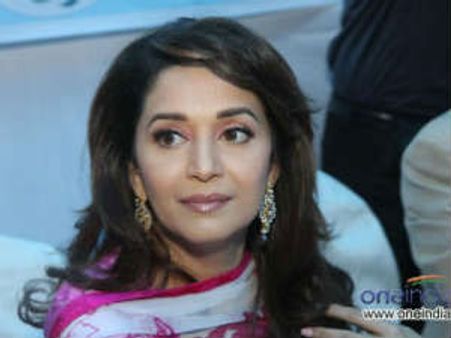 धक धक गर्ल माधुरी की पर्दे पर वापसी