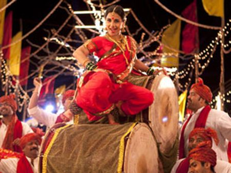 क्या विद्या को मिलेगा ग्रीन सिग्नल!