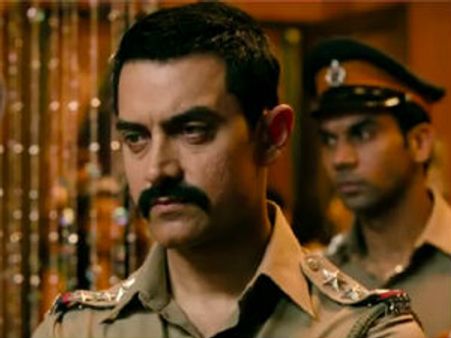 विद्या की 'कहानी' से डरे आमिर, आगे बढ़ा दी तलाश की रिलीज!