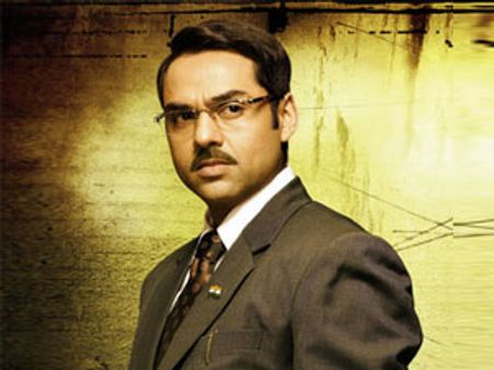 शाहरूख से ज्यादा अच्छी तमिल बोलते हैं अभय