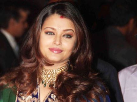 यूपी के बाराबंकी में बनेगा ऐश्वर्या राय बच्चन कालेज