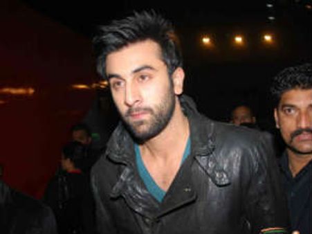 स्मोकिंग खान के बाद अब स्मोकिंग कपूर