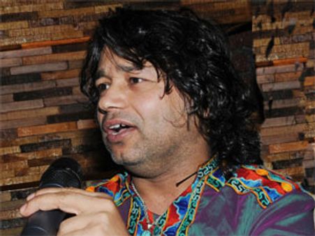 कैलाश खेर ने रंगीले अंदाज में मनाया 'रंगीले' की सफलता का जश्न