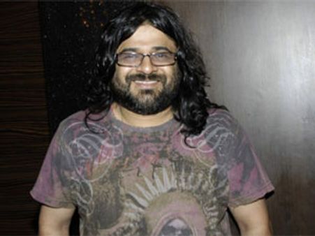 फेरारी की सवारी के लिए वैष्‍णों देवी पहुंचे प्रीतम