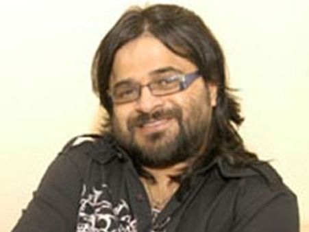 आ गई फरारी की सवारी, जागो... प्रीतम प्‍यारे