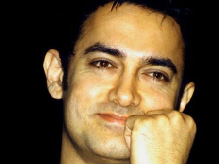 टॉप 10 गूगल सेलिब्रिटी- आमिर खान