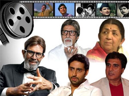'आनंद' राजेश खन्ना को श्रृद्धांजलि देने पहुंचे 'बाबू मुशाय' अमिताभ