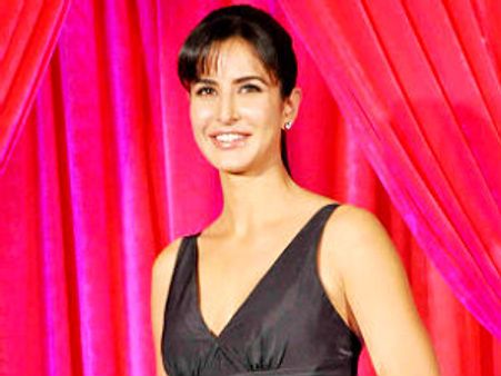 CC2C मे न होकर खुश है कैटरीना