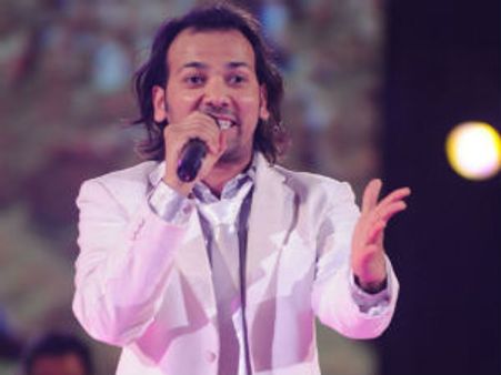 दबंग की आवाज़ बनेगें शादाब