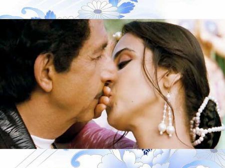 टॉप 6 लिपलॉक- चौथे नंबर पर विद्या बालन- नसीरुद्दीन शाह