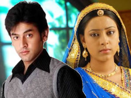 जगिया को नहीं भुला पा रही आनंदी