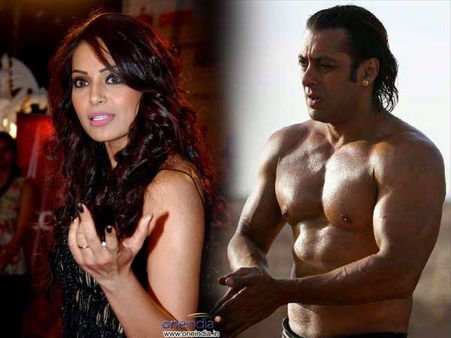 बिपाशा को लगता है कि सलमान भी नहीं हैं सेफ!