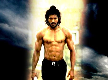 Pics: सच में हॉट हैं फरहान!