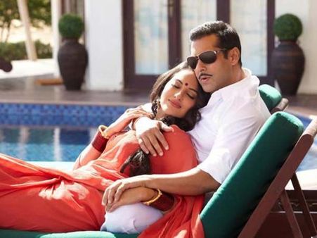 देखें: दबंग 2 में सलमान-सोनाक्षी के रोमांटिक सींस