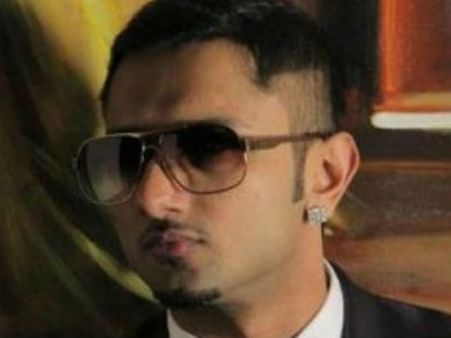 गायक हनी सिंह के खिलाफ मुकदमा, लोग खुश