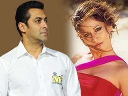 बेटी अंतरा ने ठुकरा दिया, सलमान ने दिया सहारा