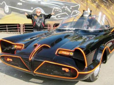 बैटमैन की कार हुई नीलाम