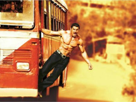 ट्विटर पर छाया है 'मुंबई का नया बाप' मान्या सुर्वे