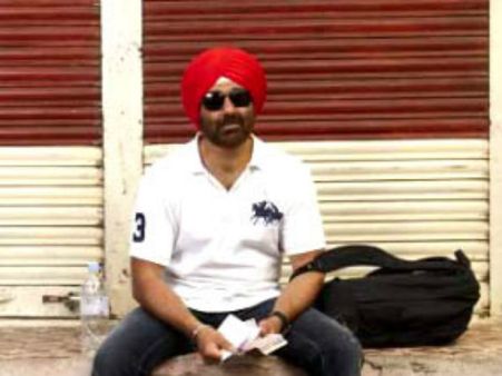 दबंग या गदर किसकी होगी ईद?