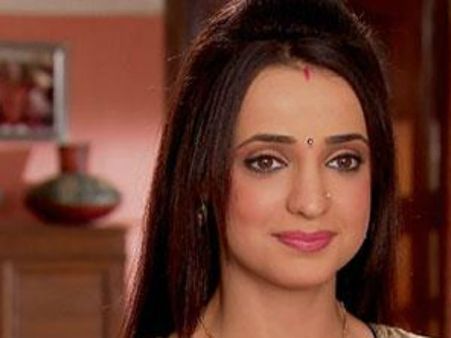 'मार्डन बहू' से खुशी की वापसी