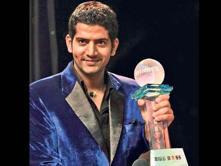 रियलिटी शो विनर का रियल दारू हंगामा