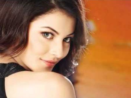 'सिंह साहेब द ग्रेट' में उर्वशी करेंगी आयटम नंबर