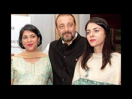 संजय दत्त को लेकर सदमें में है बॉलीवुड