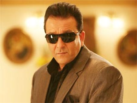 संजय के जेल जाने से हिट हो जाएंगी पुलिसगिरी और पीके!