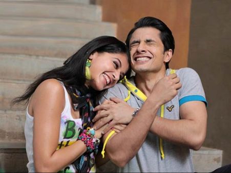 तापसी ने चश्मे बद्दूर का ऑफर मिलने के बाद ओरिजनल फिल्म देखी!