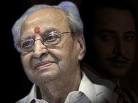 प्राण को अवॉर्ड मिलने पर बॉलीवुड खुश
