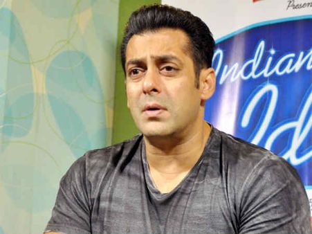 सूखे मराठवाड़ा की मदद को आगे आये सलमान खान