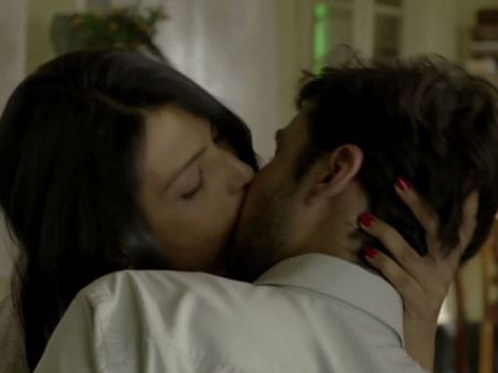 शिल्‍पा ने उकसाया तो किस कर पाये बीए पास शादाब