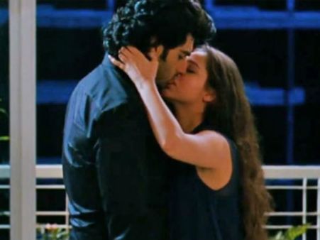 साशा की हॉटनेस से अर्जुन के पसीने छूटे