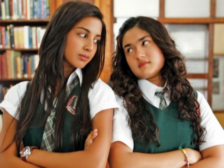 नई प्रतिभाओं को मौका मिलना चाहिए : करन जौहर