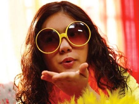 सिर्फ सेक्‍स, पीरियड, वैक्सिंग... की बात करती है टीनेज गिप्पी