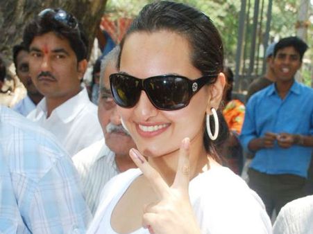 लुटेरा के लिए पेंटर बनी सो‍नाक्षी सिन्‍हा