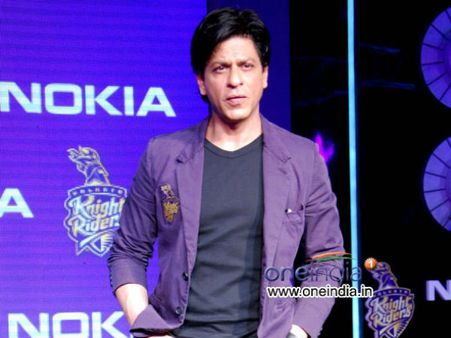 Exclusive: शाहरूख की सर्जरी के लिए फैंस ने मांगी दुआ