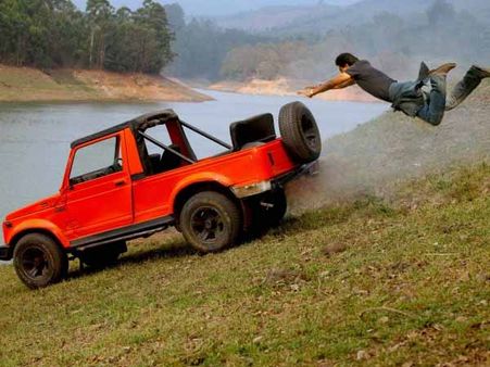 शाहरुख ने सहा दर्द तो चेन्नई एक्सप्रेस हुई हिट!