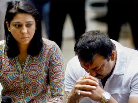 संजय दत्त की नींद जेल जाने से पहले ही छिन चुकी थी