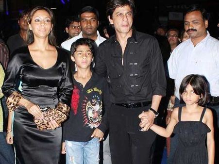 बच्चन के बाद शाहरूख पर भी लगा लिंग परीक्षण का आरोप