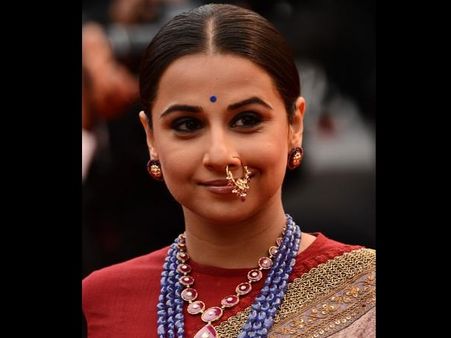 दूसरी महिलाओं को विद्या से प्रेरणा लेनी चाहिए: विवेक