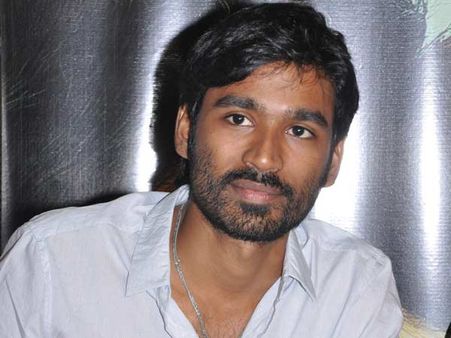 Exclusive: धनुष जैसे प्लेन लुक वाले ही हिट होते हैं