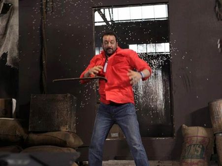 पुलिसगीरी नहीं दबंग 3 कहिये- पुलिसगीरी रिव्यू