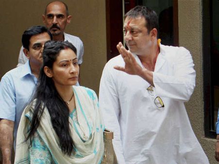 जेल में बंद संजय के लिए फिल्‍म बनायेंगे प्रभुदेवा