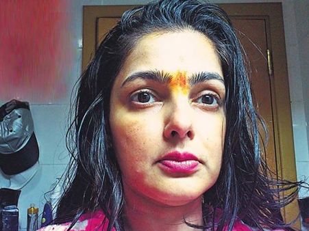 सेक्सी ममता कुलकर्णी कैसे बन गयीं साध्वी?