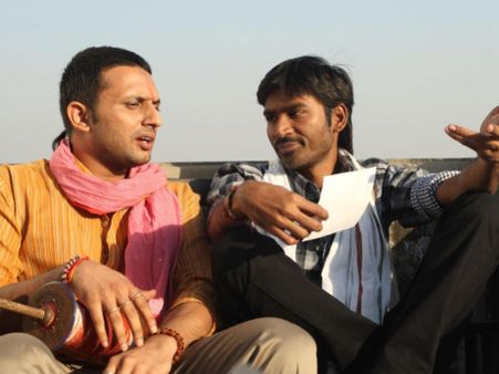 धनुष ने हिंदी बोलने में की भारत की मदद